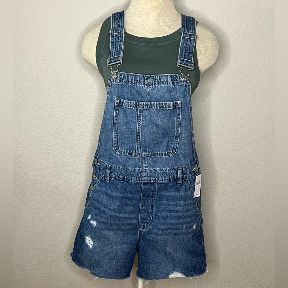 NWT New Gap denim shorts overalls Size S